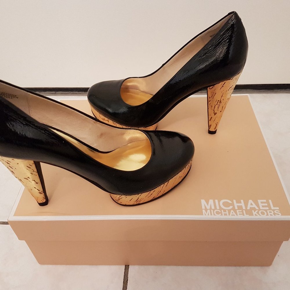 Michael Kors Black with Gold Metallic Cork Heeled Shoes, 5M size